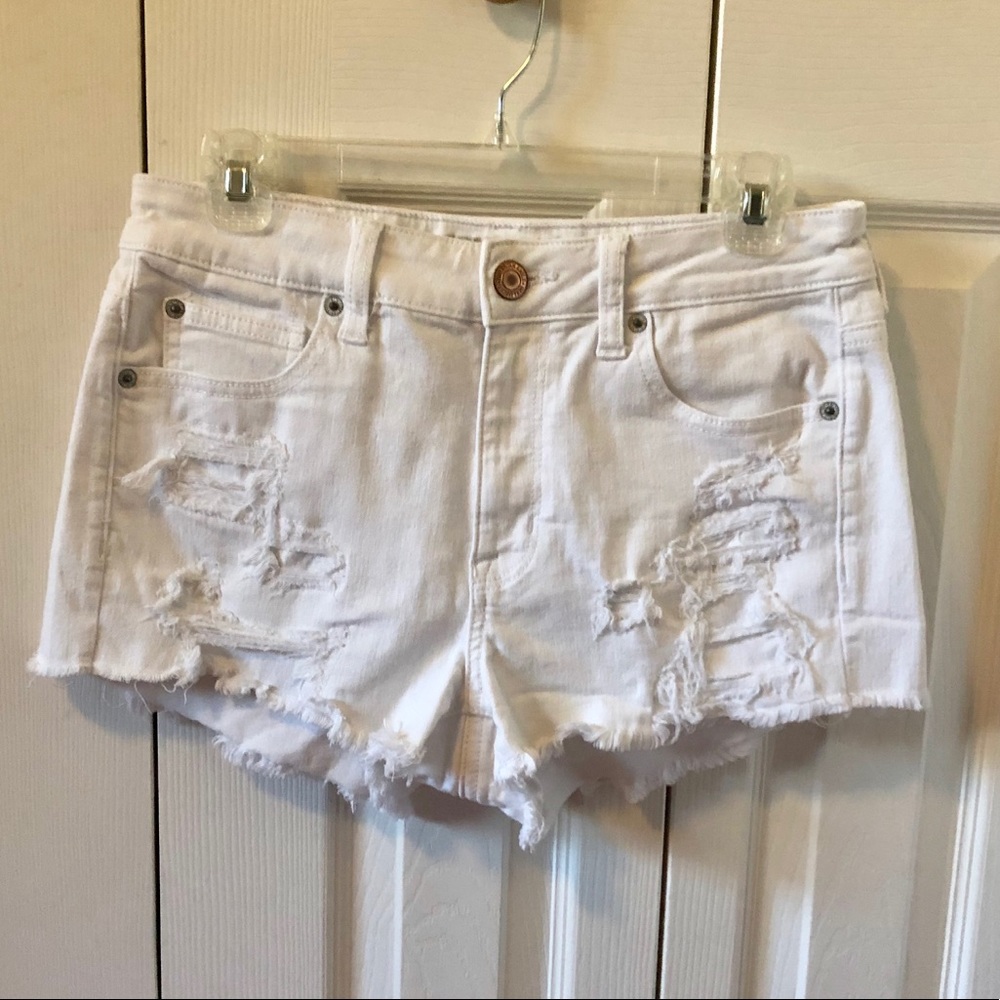 White American Eagle Shorts!!  (High waisted)